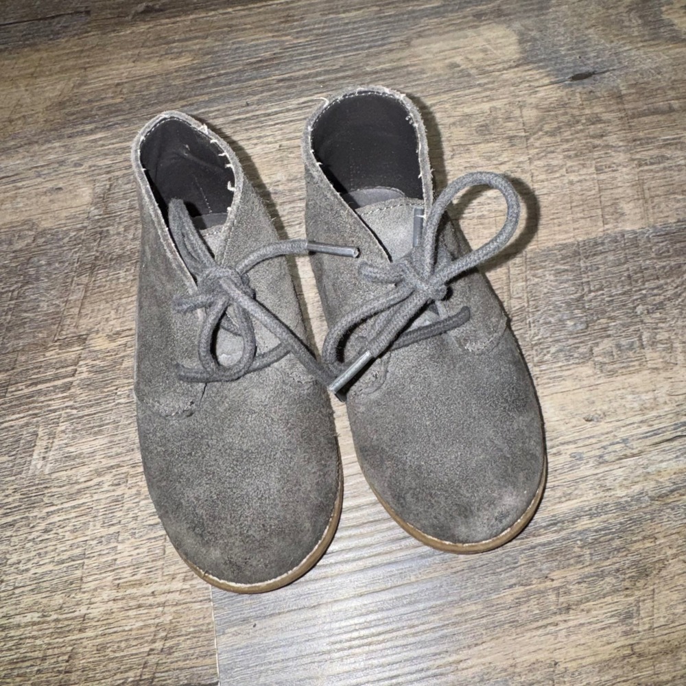 Janie and Jack Kids Size 6 Gray Suede Leather Chukka Desert Boots Lace Up Shoes